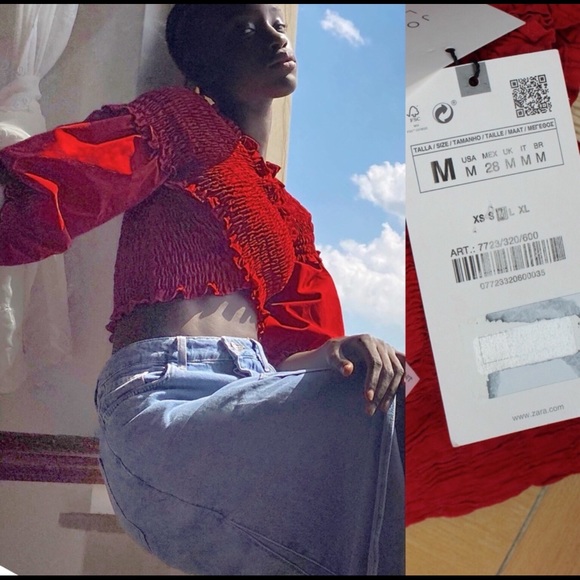 Zara Tops - Zara Cropped Elastic Detail with Poof Sleeve NWT M